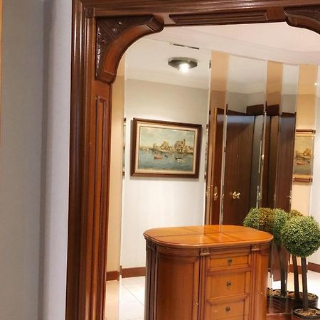 Clasico Y Funcional Vivienda Turistica Centro Bilbao Exteriér fotografie
