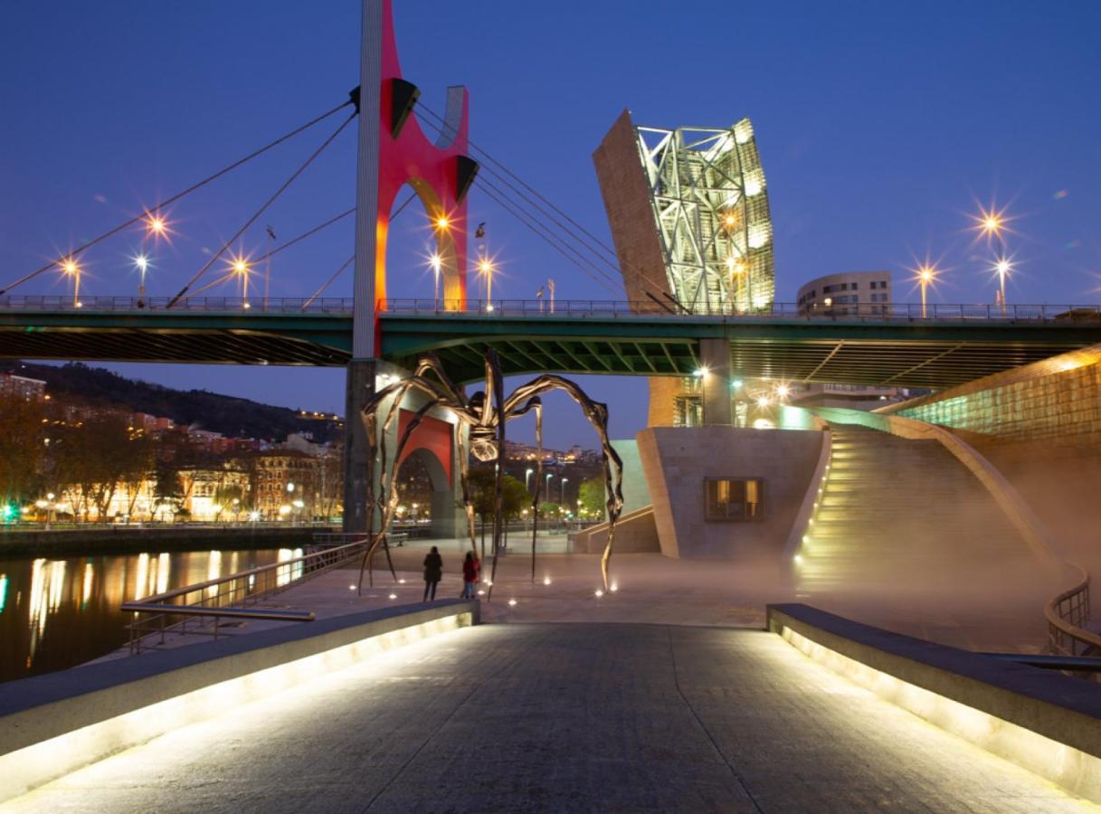 Clasico Y Funcional Vivienda Turistica Centro Bilbao Exteriér fotografie