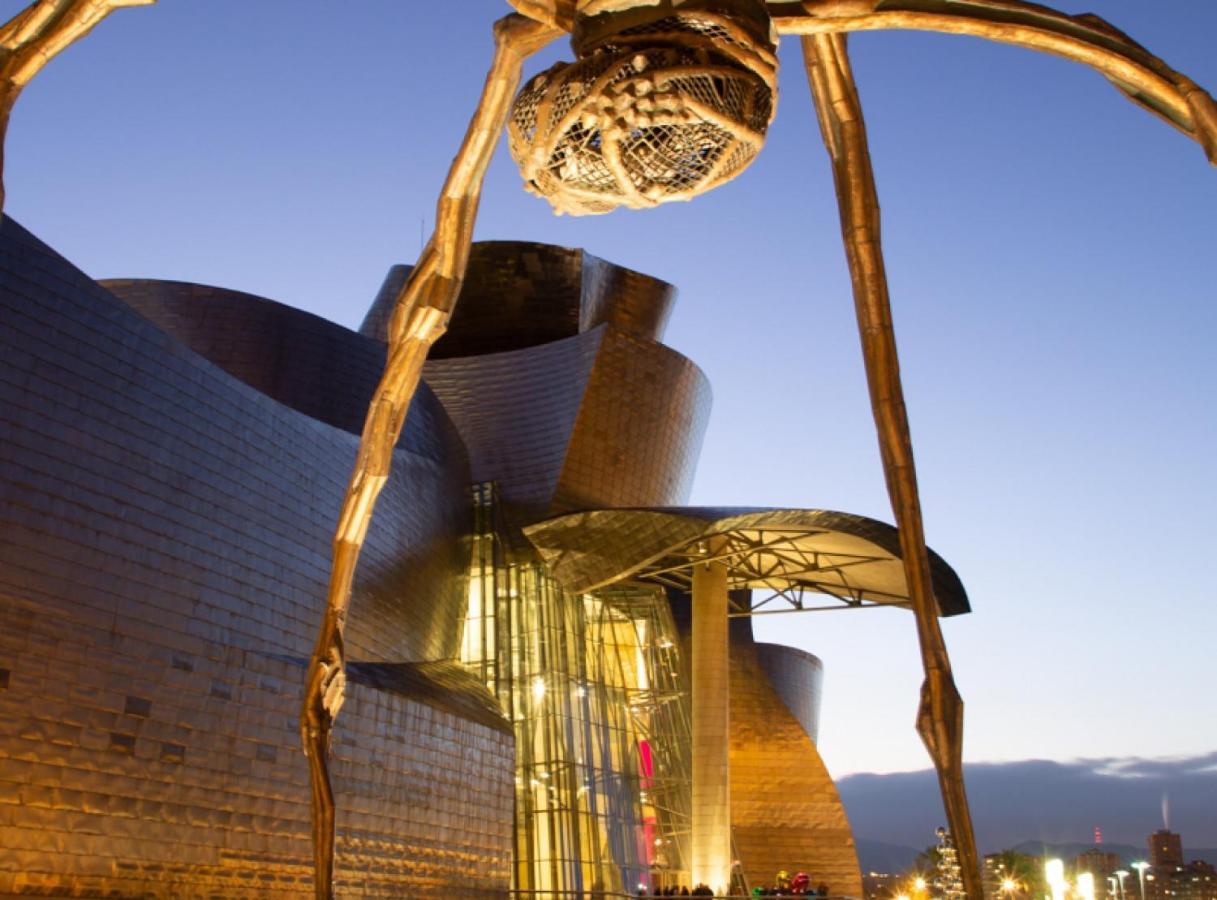Clasico Y Funcional Vivienda Turistica Centro Bilbao Exteriér fotografie