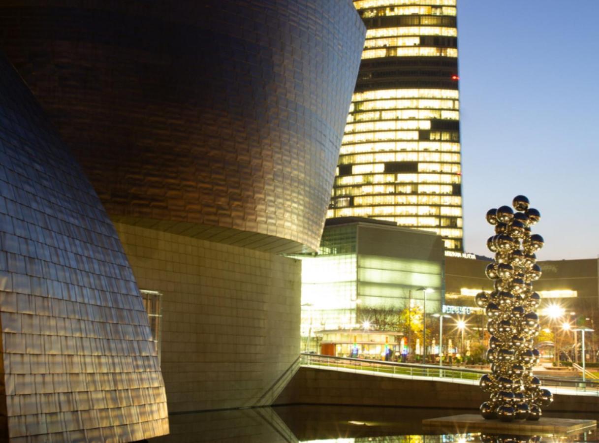 Clasico Y Funcional Vivienda Turistica Centro Bilbao Exteriér fotografie